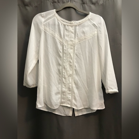 Lauren Conrad white midi sleeve blouse size medium - Picture 1 of 3